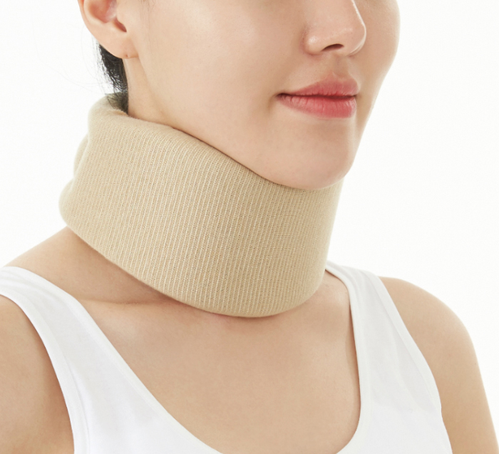 COLLIER CERVICAL MOUSSE RENFORCE SMALL