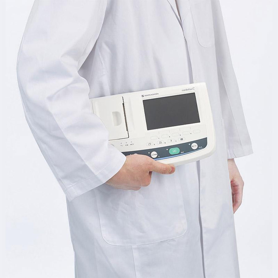 Electrocardiographe NIHON KOHDEN Cardiofax C-3150 g6